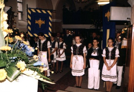 885. výročie obce - slávnostná svätá omša r. 1998